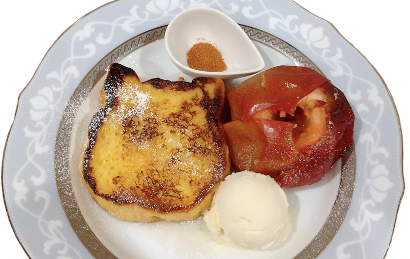 焼きリンゴとフレンチトースト