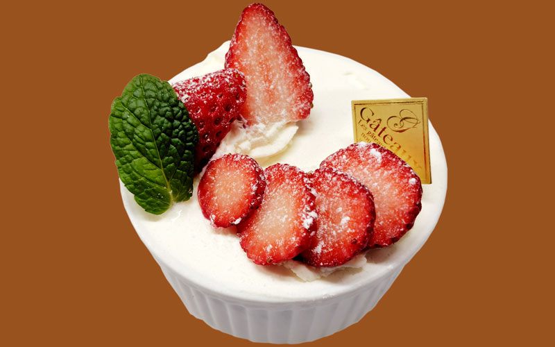 いちごのカップショートケーキ